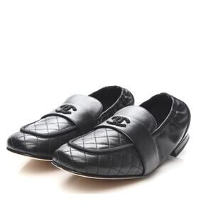 Chanel 2019 Lambskin Quilted Elastic CC Moccasin Loafers